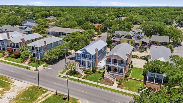 1740 15th Street, Gulfport, MS 39501