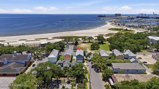 1740 15th Street, Gulfport, MS 39501