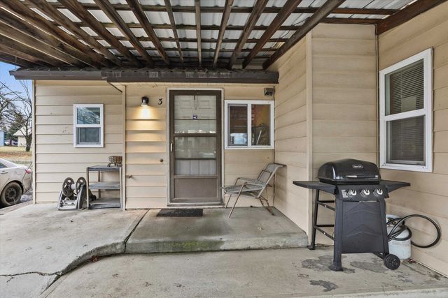555 W Broadway Ave, Reardan, WA 99029