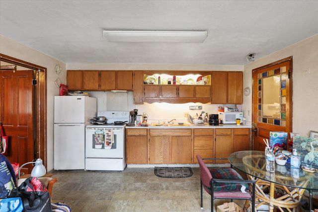 555 W Broadway Ave, Reardan, WA 99029