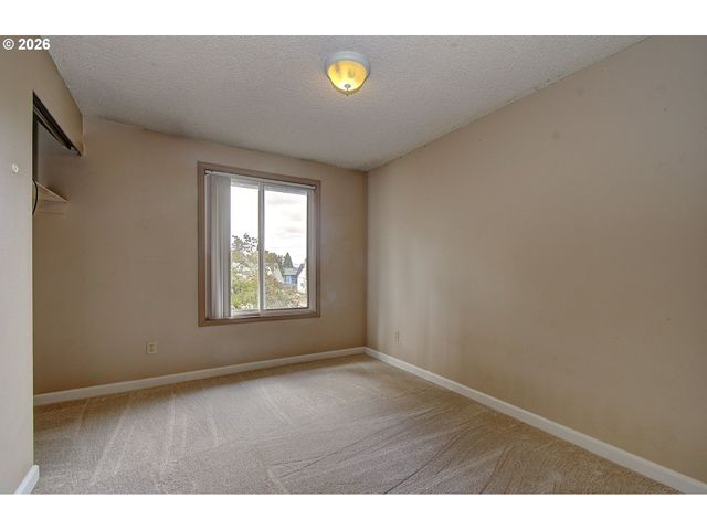 13512 Se 23RD St, Vancouver, WA 98683