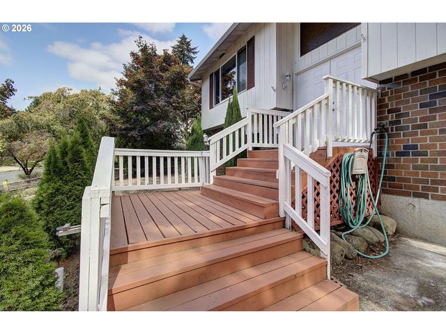 13512 Se 23RD St, Vancouver, WA 98683