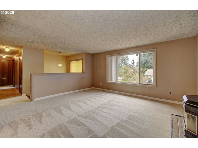13512 Se 23RD St, Vancouver, WA 98683