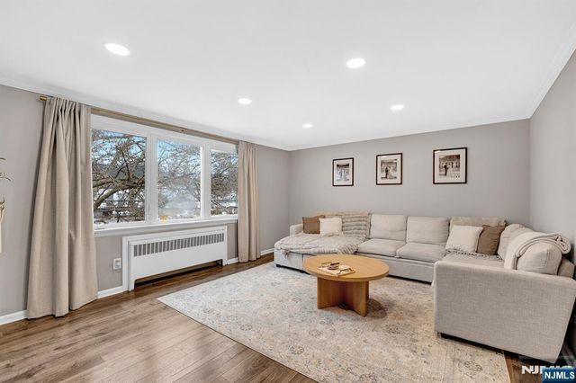 322 Broughton Avenue, Bloomfield, NJ 07003