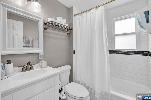 322 Broughton Avenue, Bloomfield, NJ 07003