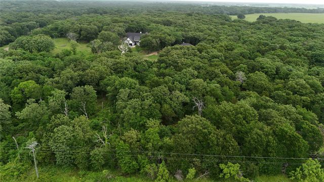 102 Oakridge Ct Court, Mabank, TX 75147