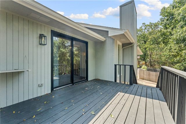 7 Whitwick Lane, Bella Vista, AR 72715