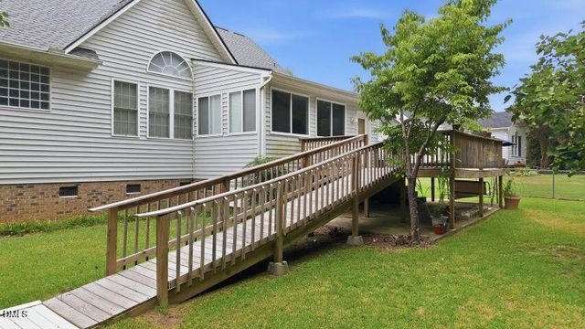 3532 Shadow Ridge Road N, Wilson, NC 27896