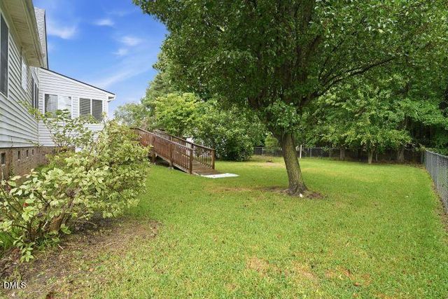3532 Shadow Ridge Road N, Wilson, NC 27896