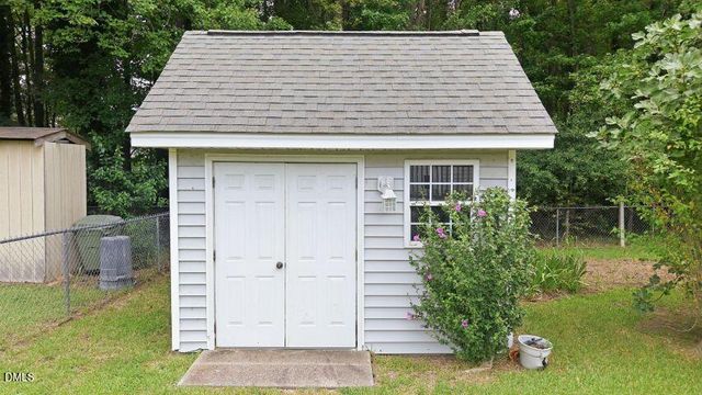 3532 Shadow Ridge Road N, Wilson, NC 27896
