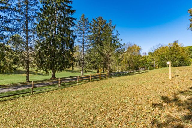 3596 Goose Lane, Granville, OH 43023