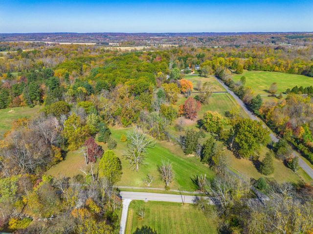 3596 Goose Lane, Granville, OH 43023