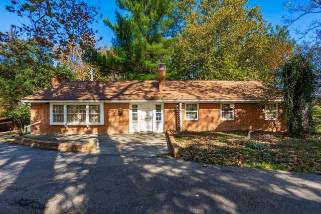 3596 Goose Lane, Granville, OH 43023
