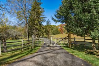 3596 Goose Lane, Granville, OH 43023