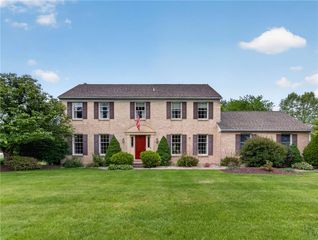 853 Lahr Road, Bushkill Twp, PA 18064