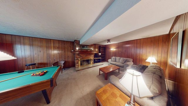 25 Lynn Marr Drive, Huntington, WV 25705