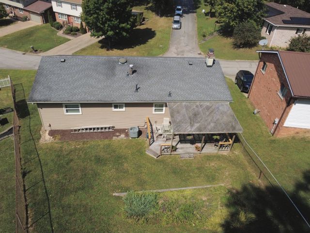 25 Lynn Marr Drive, Huntington, WV 25705