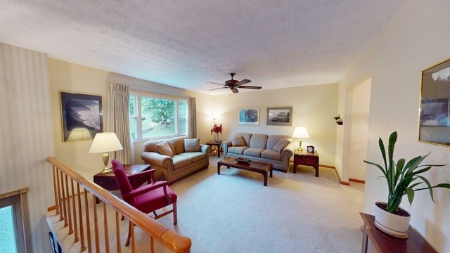 25 Lynn Marr Drive, Huntington, WV 25705