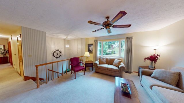 25 Lynn Marr Drive, Huntington, WV 25705