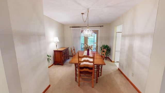 25 Lynn Marr Drive, Huntington, WV 25705