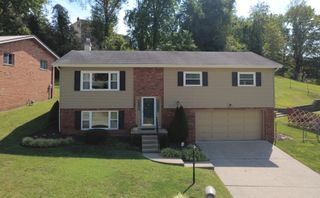 25 Lynn Marr Drive, Huntington, WV 25705