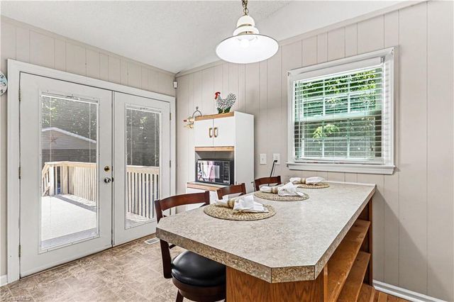 404 Kennedy Farm Road S, Trinity, NC 27370