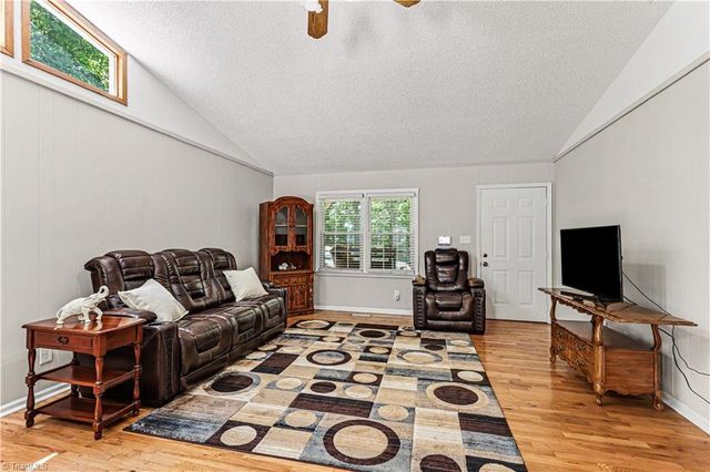 404 Kennedy Farm Road S, Trinity, NC 27370