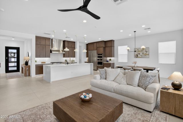 4823 W GRAYBACK Lane, Queen Creek, AZ 85144