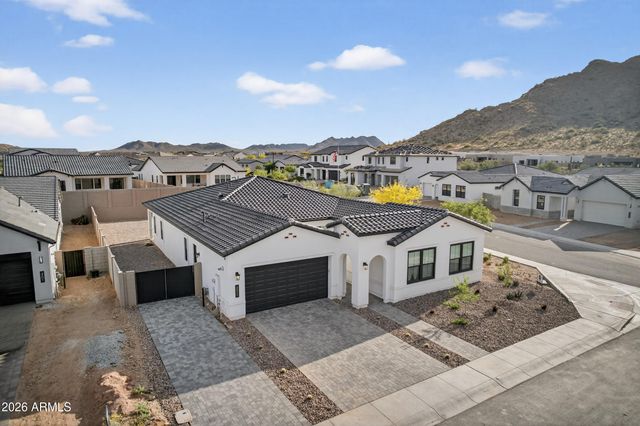 4823 W GRAYBACK Lane, Queen Creek, AZ 85144