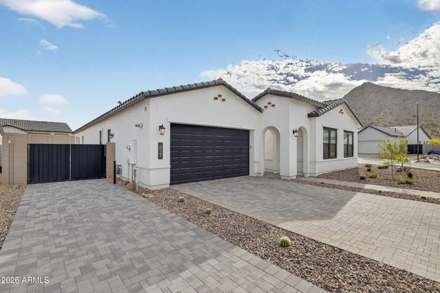 4823 W GRAYBACK Lane, Queen Creek, AZ 85144