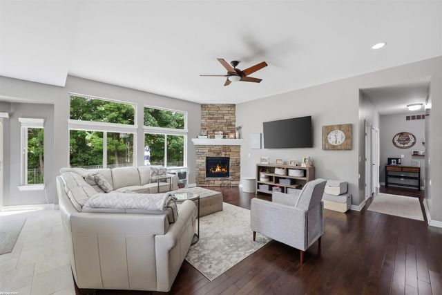 22350 Brantingham Road, Macomb, MI 48044