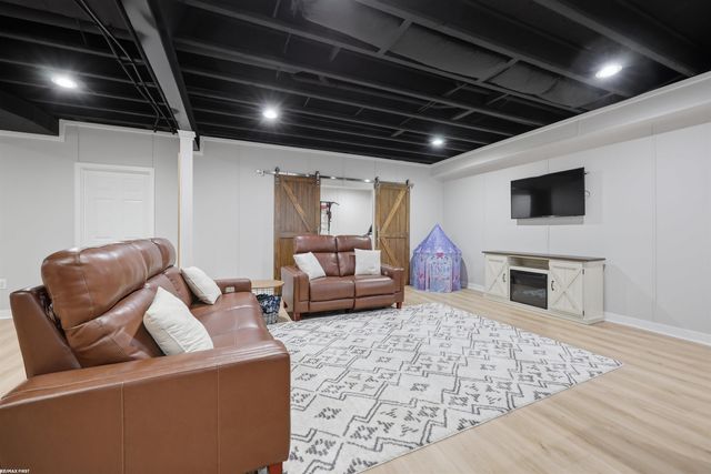 22350 Brantingham Road, Macomb, MI 48044