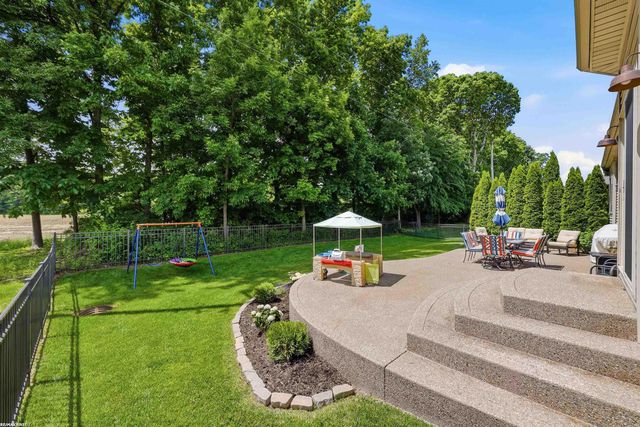 22350 Brantingham Road, Macomb, MI 48044