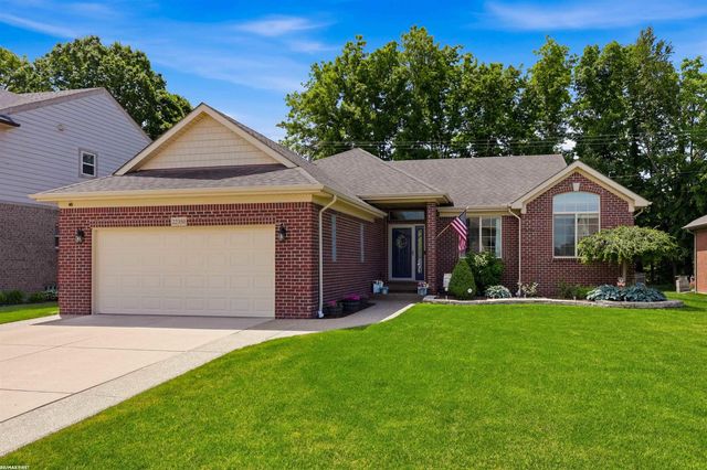 22350 Brantingham Road, Macomb, MI 48044