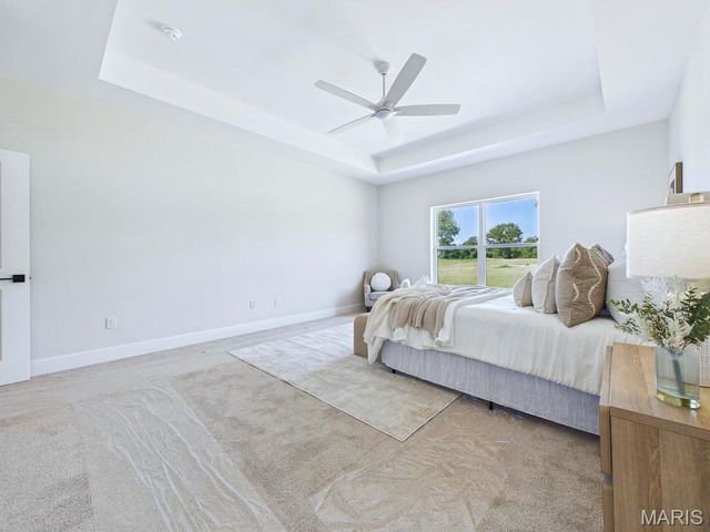 16 Schon Ct., Glen Carbon, IL 62034