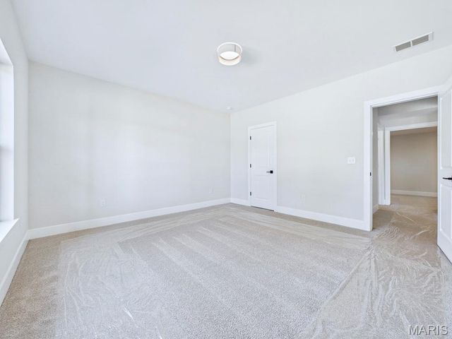 16 Schon Ct., Glen Carbon, IL 62034