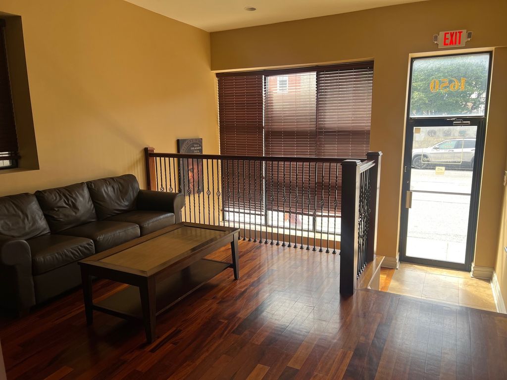 1650 W North Avenue, Chicago, IL 60622 — photo 2