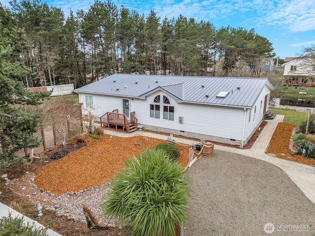 29515 I Street, Ocean Park, WA 98640