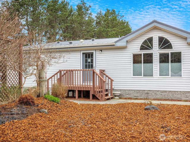 29515 I Street, Ocean Park, WA 98640