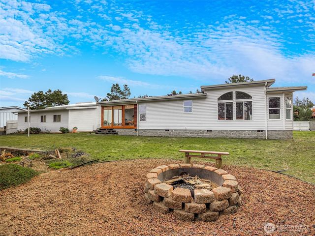 29515 I Street, Ocean Park, WA 98640