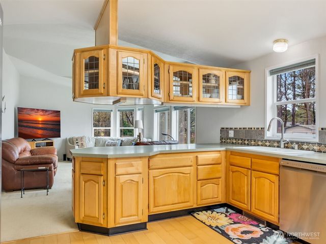 29515 I Street, Ocean Park, WA 98640