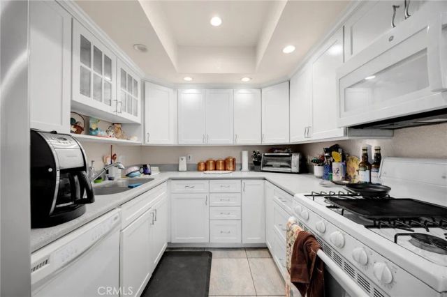 1402 Vista Grande, Fullerton, CA 92835