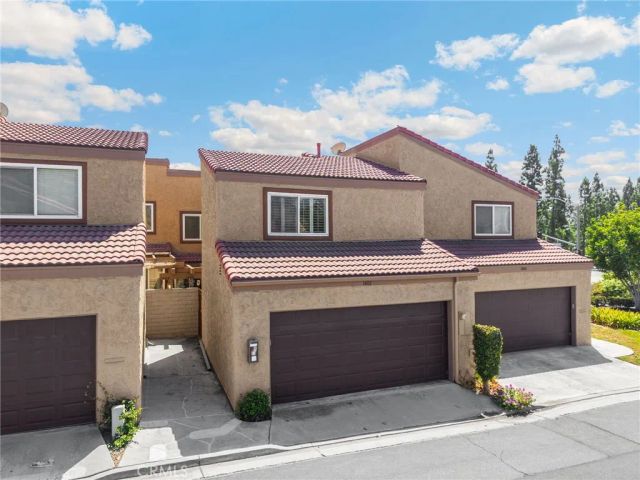 1402 Vista Grande, Fullerton, CA 92835