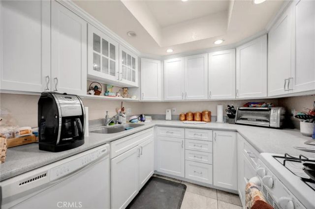 1402 Vista Grande, Fullerton, CA 92835