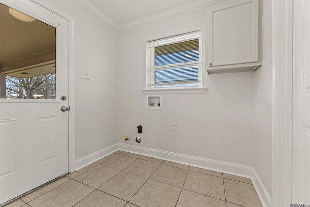 43498 S Lone Oak Rd, Gonzales, LA 70737