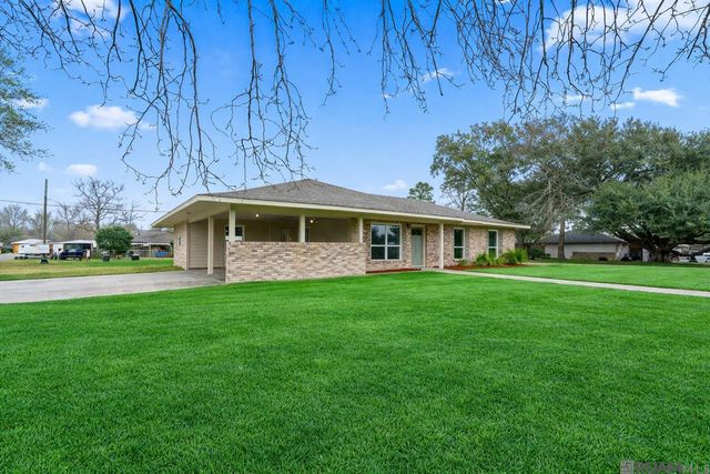 43498 S Lone Oak Rd, Gonzales, LA 70737