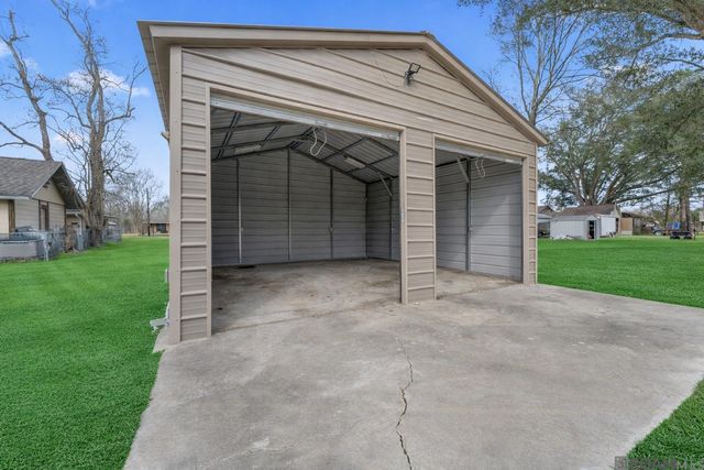 43498 S Lone Oak Rd, Gonzales, LA 70737