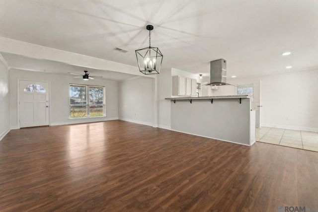 43498 S Lone Oak Rd, Gonzales, LA 70737