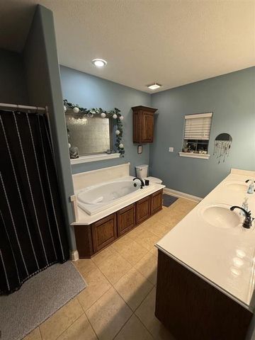 4034 Bertie Ann Road, Moss Bluff, LA 70611