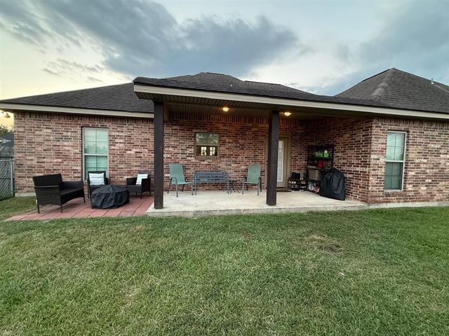 4034 Bertie Ann Road, Moss Bluff, LA 70611